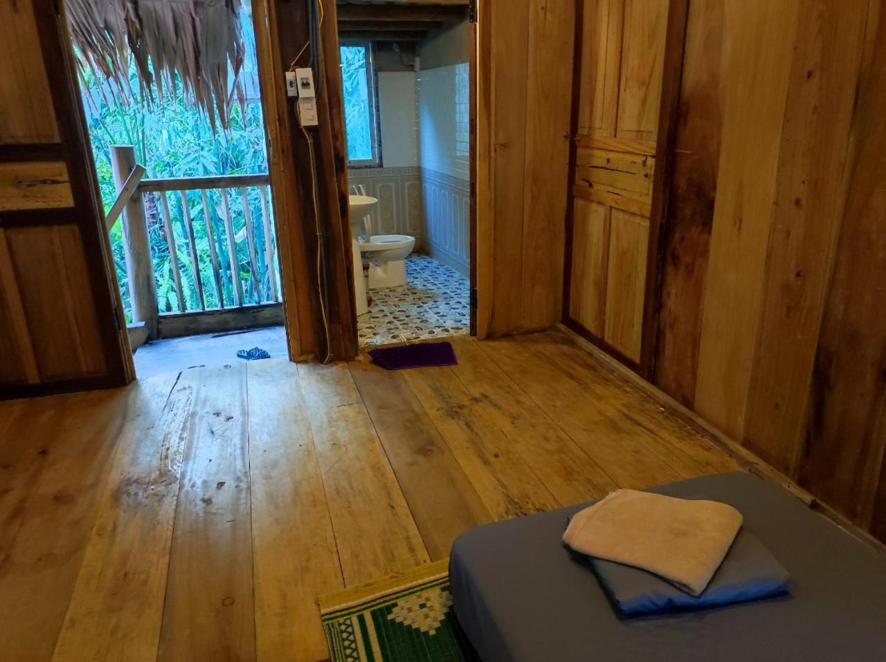 Lepont Mu Waterfall Bungalow Hoa Binh Bagian luar foto